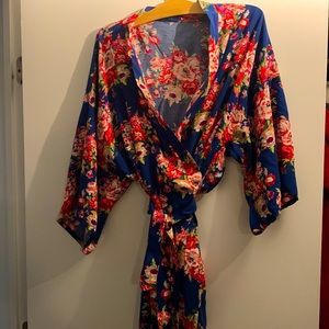 Handmade kimono. Short-style. Mid-thigh.